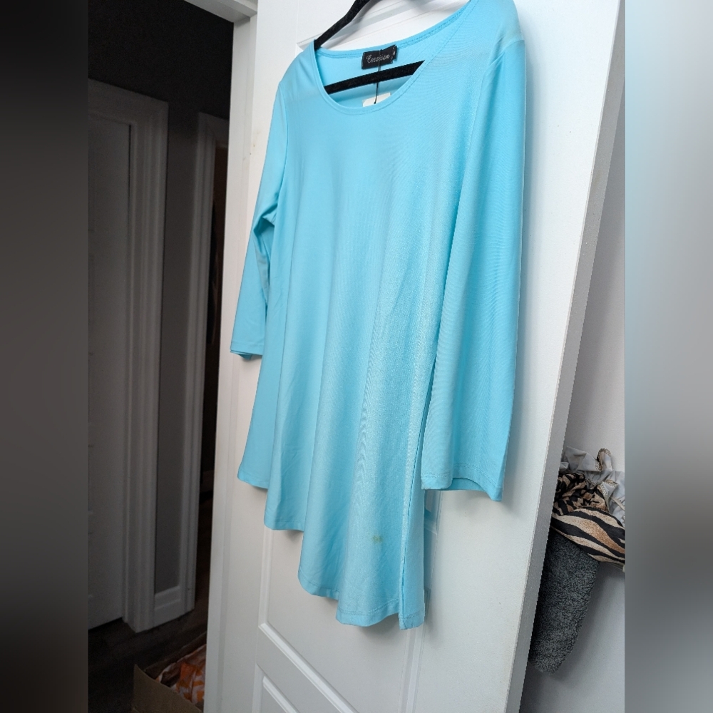 🔵 Aqua Long Sleeve Top